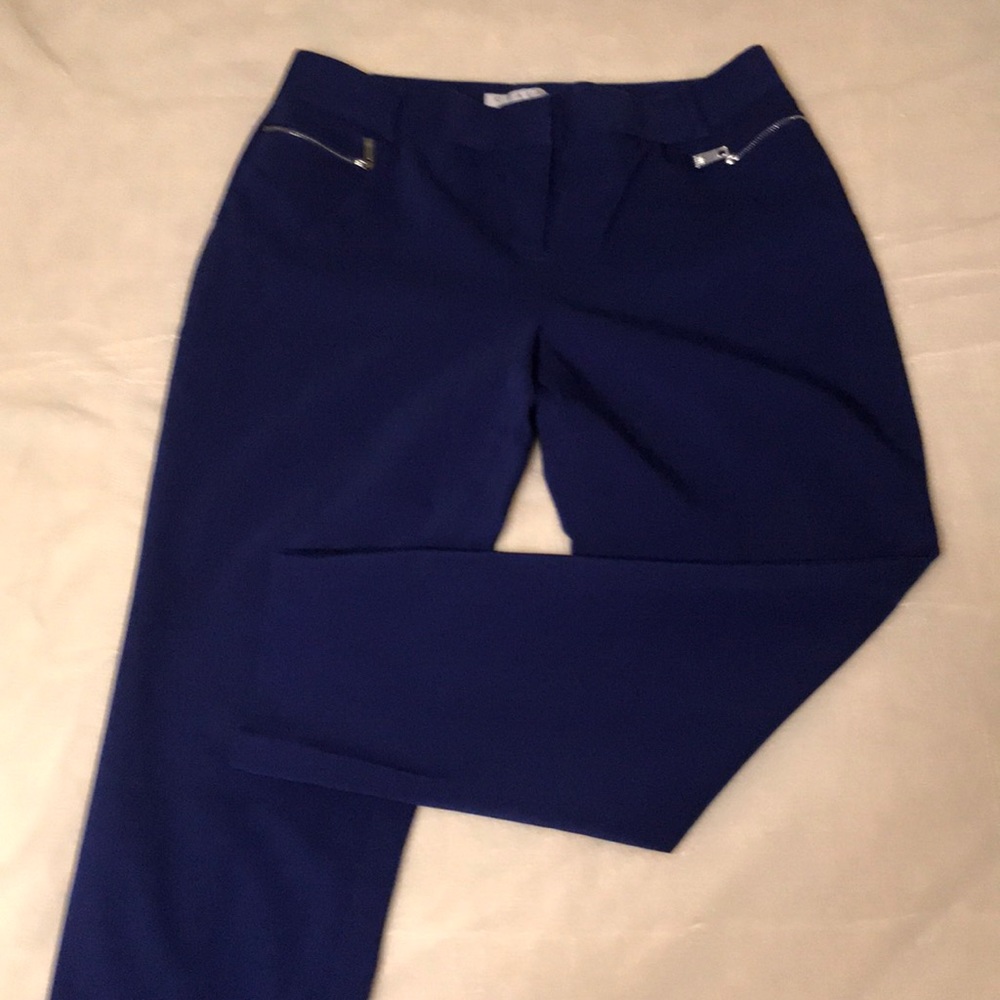 Women’s Chaus New York pants